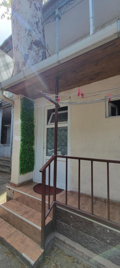 טביליסי Honey Apartment מראה חיצוני תמונה